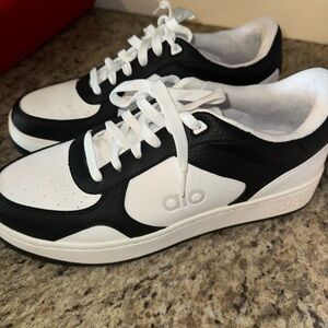 Alo shoes size 12